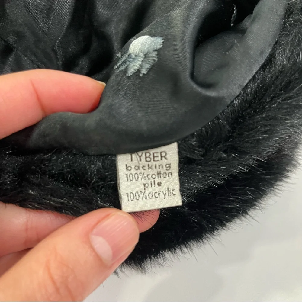 VTG La Maison De La Fausse‎ Fourrure Paris Black Fur Hat Size 57